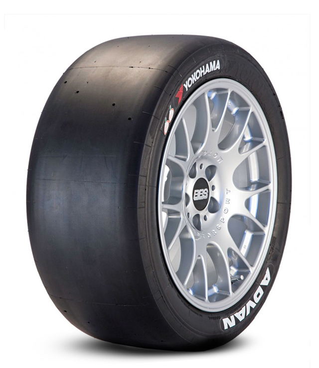 210/610 R17 Advan A005 Medium